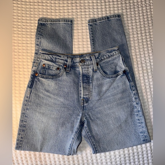 LEVI’S JEANS - Picture 5 of 6